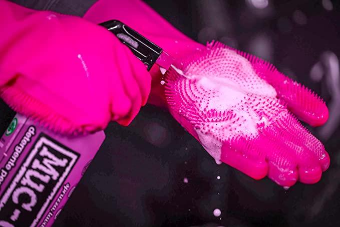 Muc-off Deep Scrubber Gloves (Pink) - BUMSONTHESADDLE