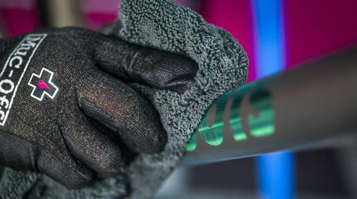 Muc-Off Microfibre Polishing Cloth - BUMSONTHESADDLE