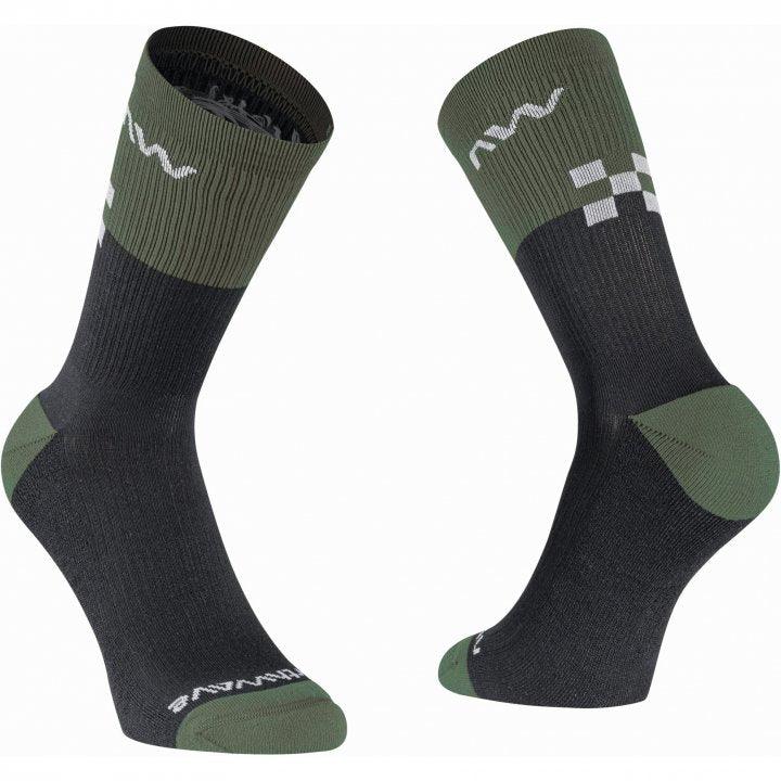 Northwave Edge Unisex Cycling Socks (Green Forest/Black) - BUMSONTHESADDLE