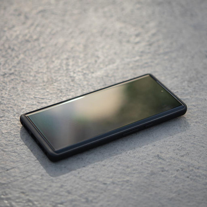 Peak Design Mobile Everyday Fabric Case For Pixel 7 Pro (Charcoal) - BUMSONTHESADDLE