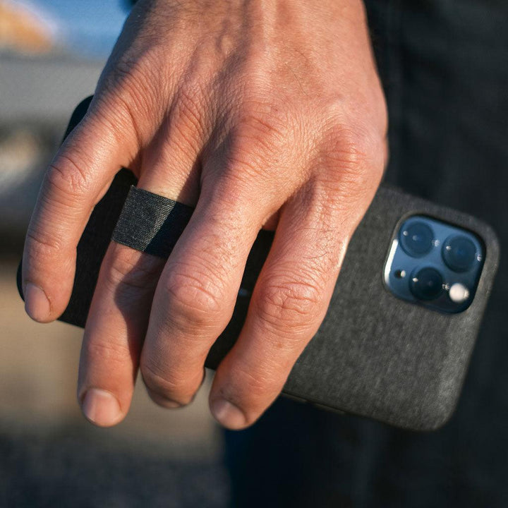 Peak Design Mobile Everyday Loop Case For iPhone 13 Standard (Charcoal) - BUMSONTHESADDLE