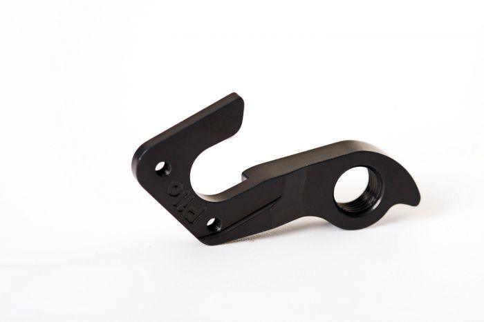 Pilo D716 Derailleur Hanger (Black) - BUMSONTHESADDLE