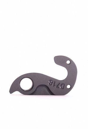 Pilo D718 Derailleur Hanger (Black) - BUMSONTHESADDLE