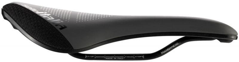 Selle Italia Novus Boost Evo X-Cross Superflow Saddle - BUMSONTHESADDLE