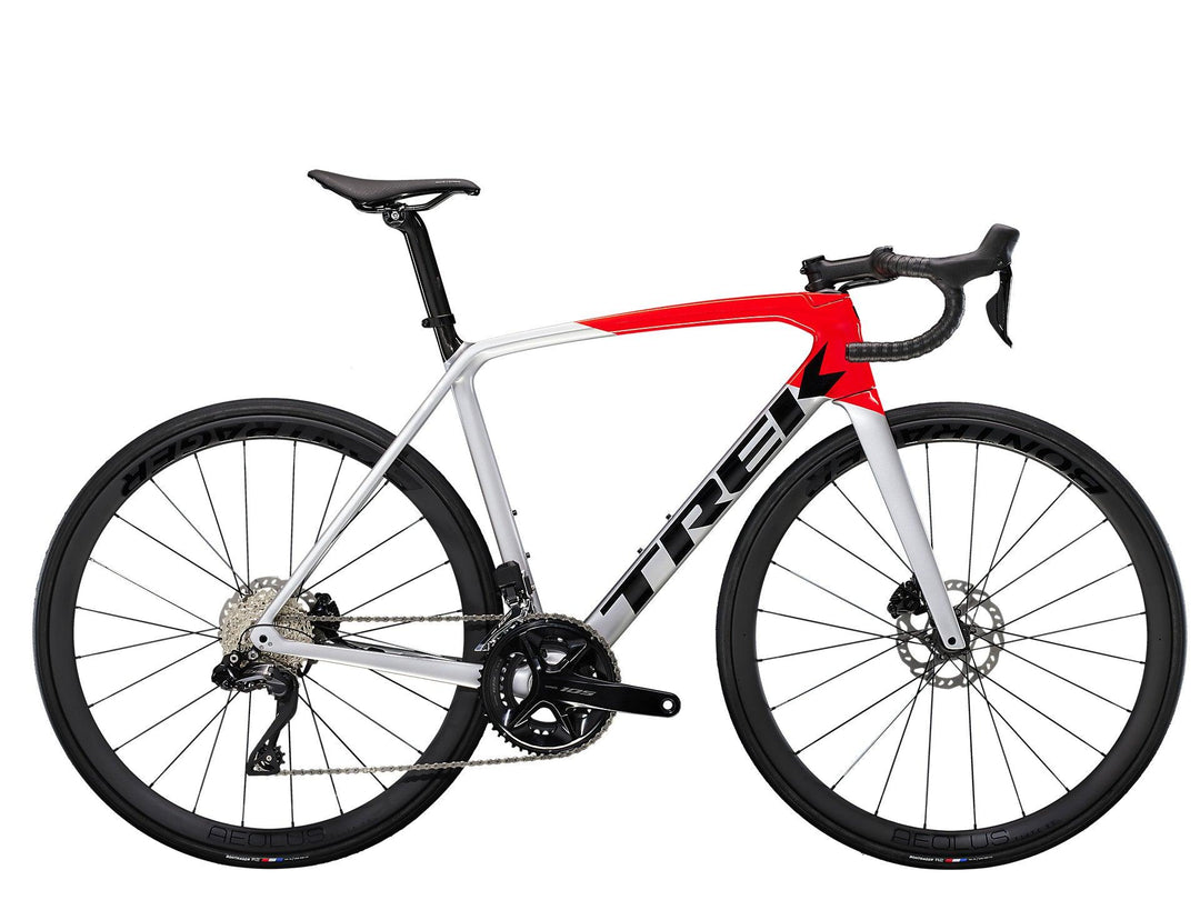 Trek Emonda SL 6 Pro Di2 (Quicksilver/Radioactive Red) - BUMSONTHESADDLE