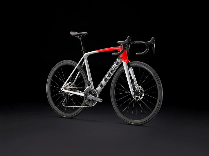 Trek Emonda SL 6 Pro Di2 (Quicksilver/Radioactive Red) - BUMSONTHESADDLE